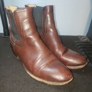 FRYE Slip On Chelsea Boots Style 76888 Size 7.5